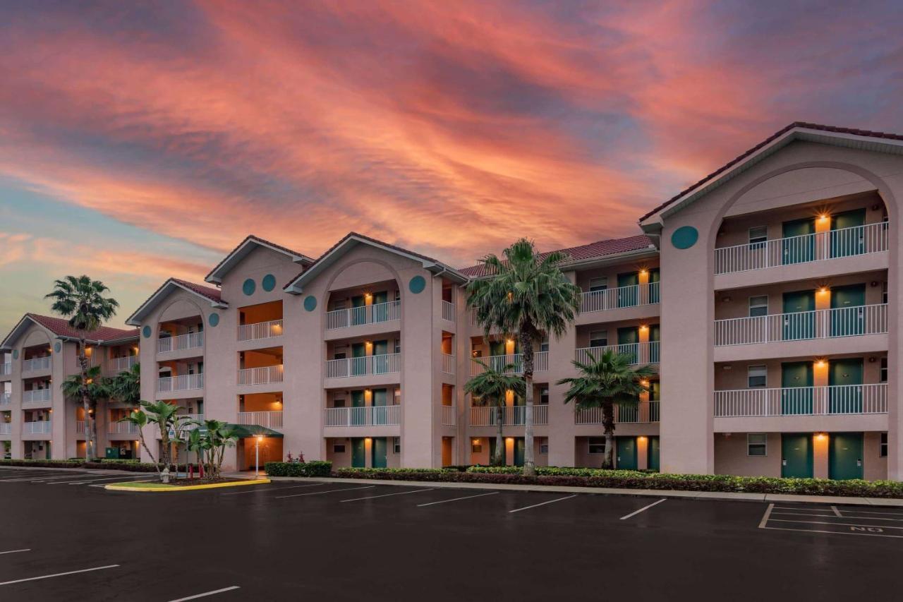 Vacation Villas 2, A Ramada By Wyndham Kissimmee Buitenkant foto